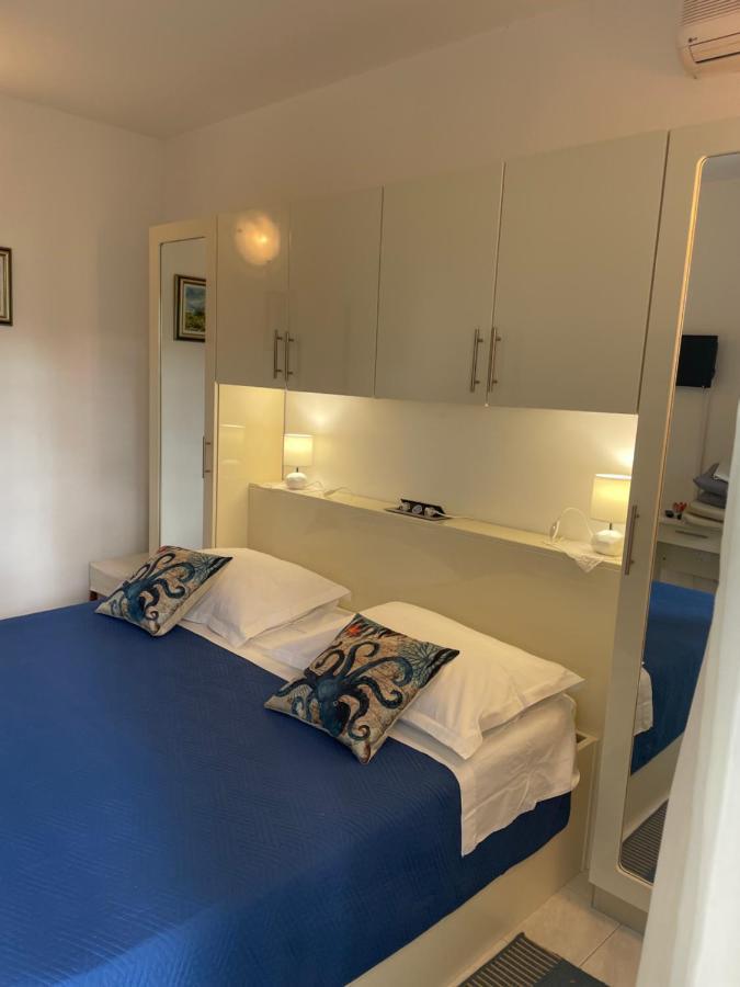 Apartmani Isabella - Ilda Radonic Jelsa  Zewnętrze zdjęcie