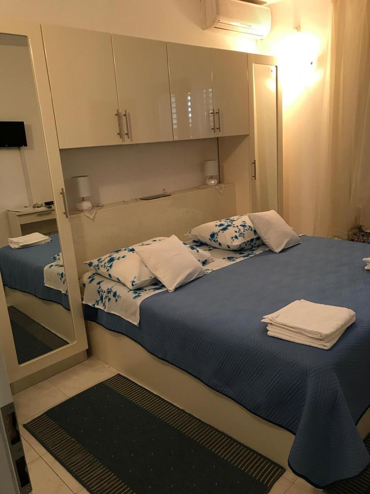 Apartmani Isabella - Ilda Radonic Jelsa  Zewnętrze zdjęcie