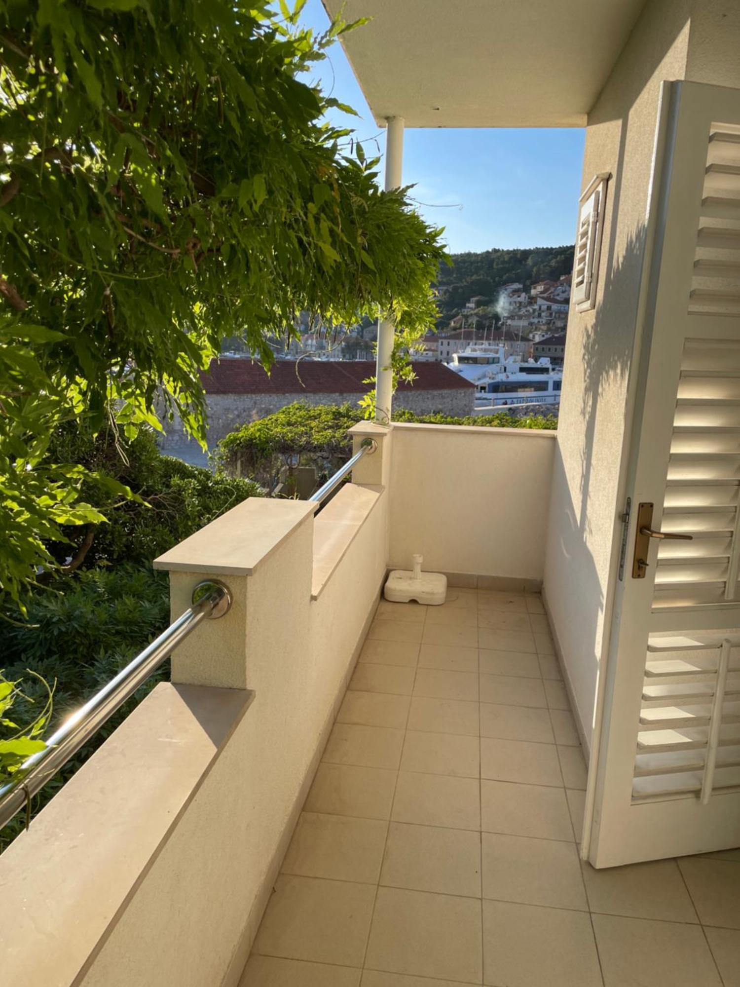 Apartmani Isabella - Ilda Radonic Jelsa  Zewnętrze zdjęcie