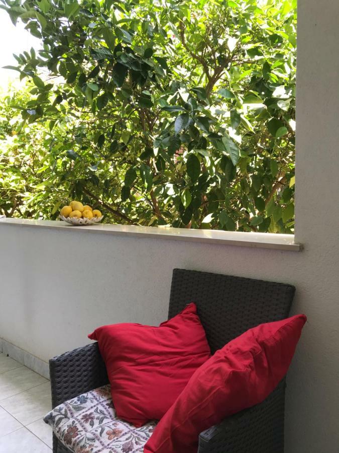 Apartmani Isabella - Ilda Radonic Jelsa  Zewnętrze zdjęcie